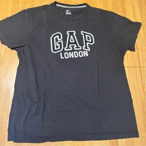 Gap London Graphic T-Shirt – Classic Logo Tee -XXL, Y2K
